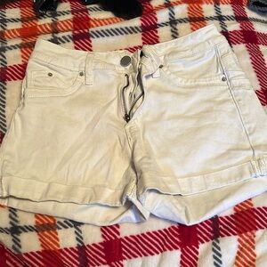 White high rise shorts